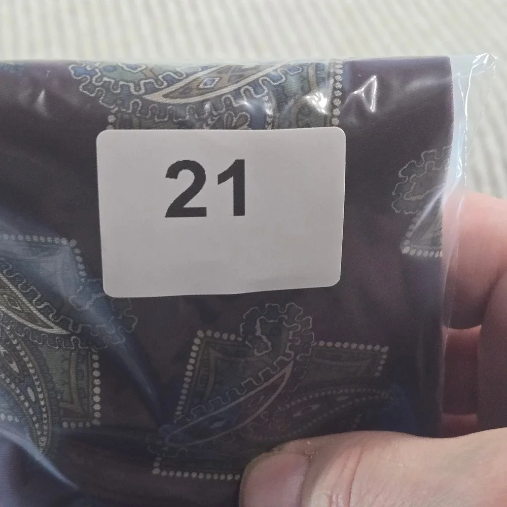 Hunting Horn Classics Mens Burgundy Paisley Silk Geometric Necktie